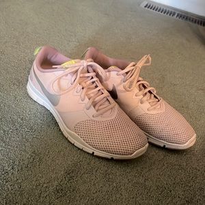 Nike Training Sneakers